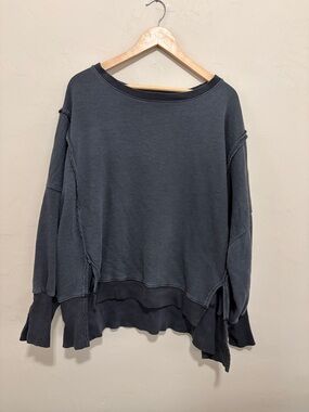 Free People/We The Free Black Camden Sweatshirt. Great Condition!!